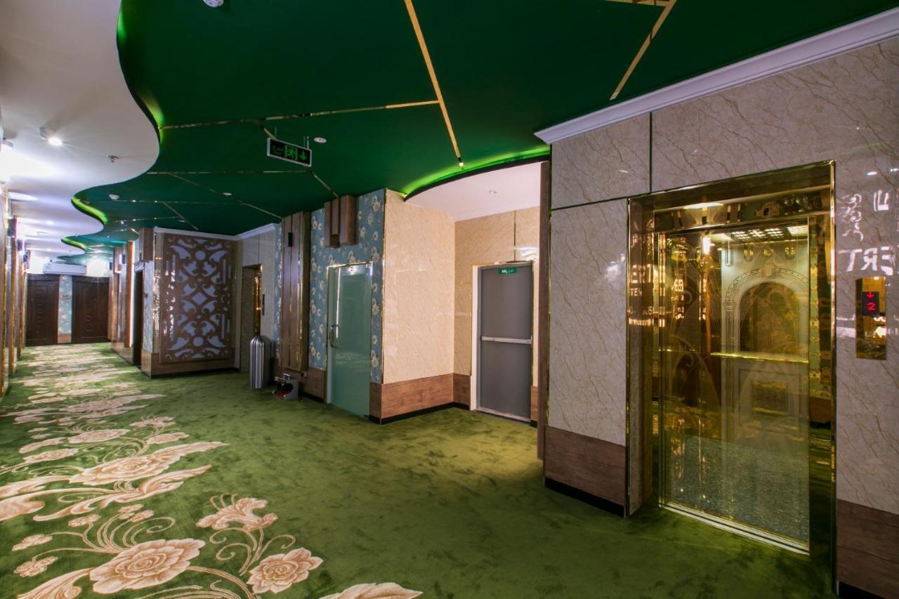 Lambert Hotel