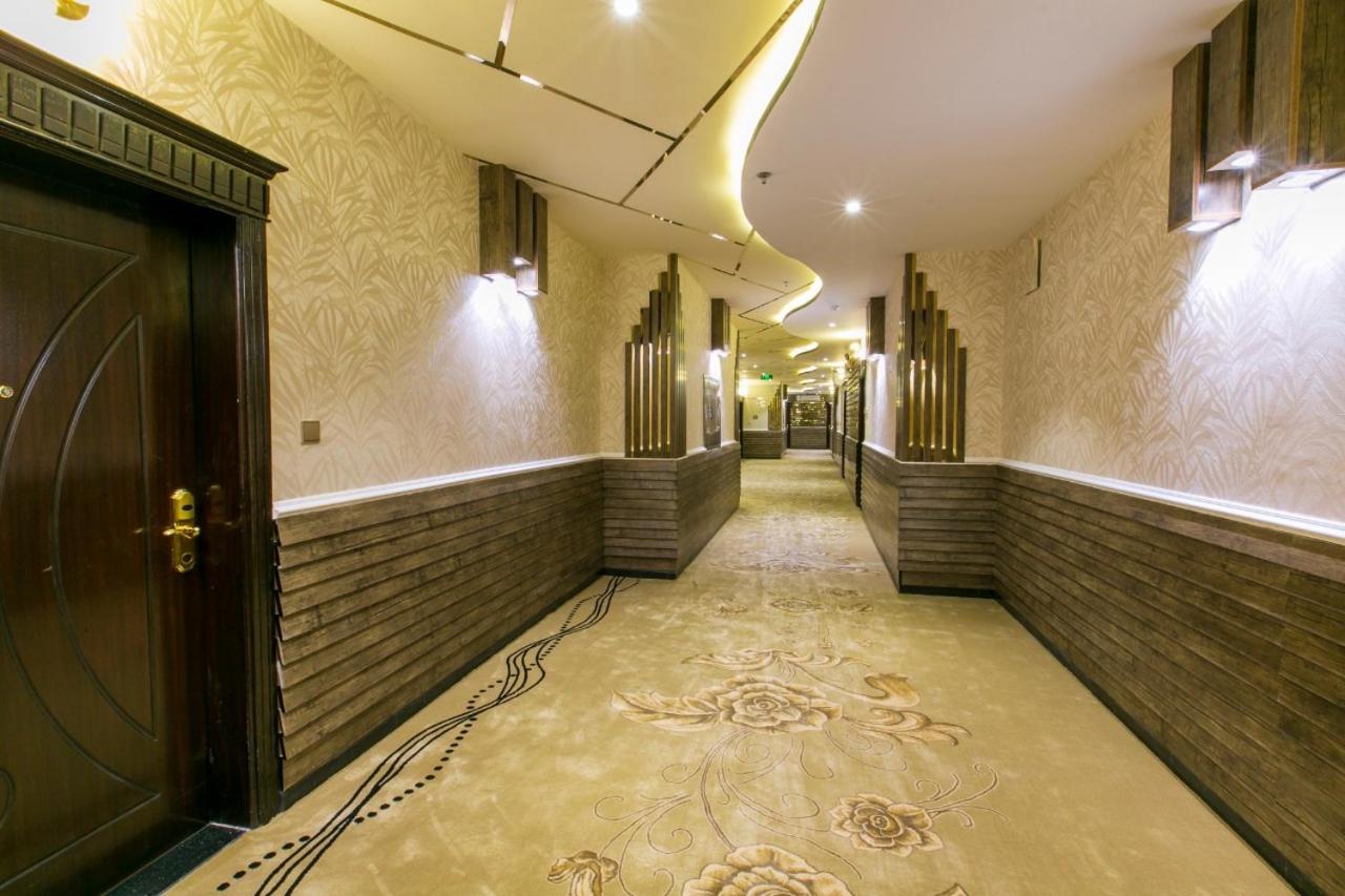 Lambert Hotel 4*